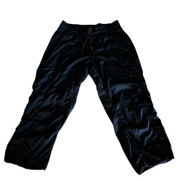 The North Face Women’s Black Athletic Capri Pants Size Small - Picture 1 of 11